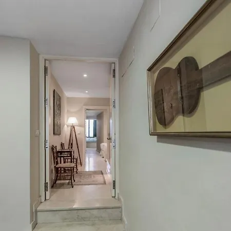 Fam Sevillian Townhouse Holiday home *