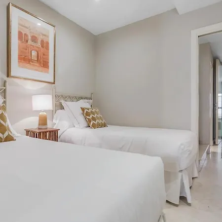 Fam Sevillian Townhouse * Sevilla